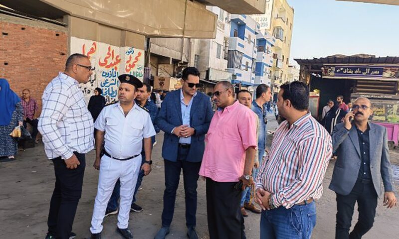 محافظ الدقهلية: تكثيف حملات رفع الإشغالات والتعديات بمدينة طلخا
