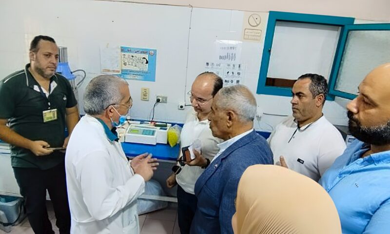محافظ الدقهلية يتابع أعمال قافلة قرية الشرفاء الطبية المجانية بتمي الأمديد