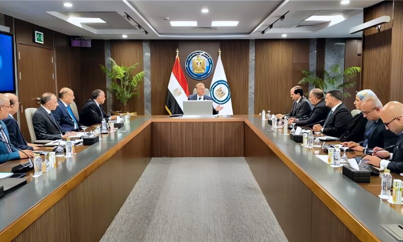 وزير البترول: تطور منظومة التعاقب الوظيفي لفتح آفاق جديدة أمام الكفاءات وصناعة قيادات المستقبل