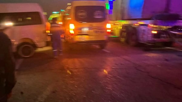 التحفظ على سائق «تريلا» تسبب في مصرع شخص وإصابة 13 آخرين بالبحر الأحمر