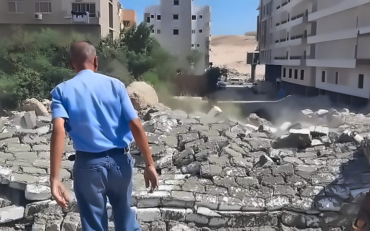 إزالة تعدٍ على أرض أملاك الدولة بمساحة 600 متر في الغردقة