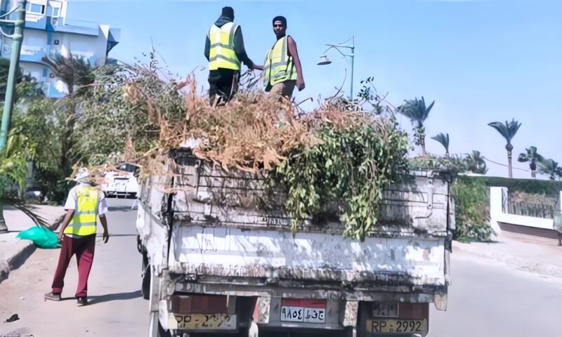 حملات النظافة في سفاجا ترفع 85 طنًا من المخلفات.. تعرف على المناطق المستهدفة