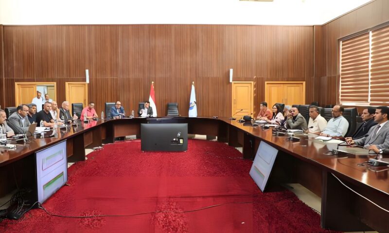 سكرتير عام البحر الأحمر يتابع تنفيذ مشروعات حلايب وشلاتين.. وتوجيهات بسرعة الإنجاز
