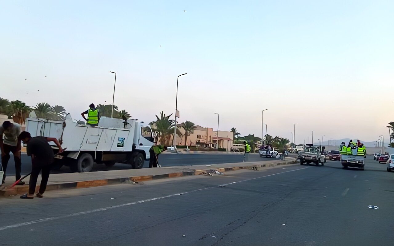 رفع 85 طنًا من القمامة والمخلفات في حملات نظافة مكبرة بسفاجا