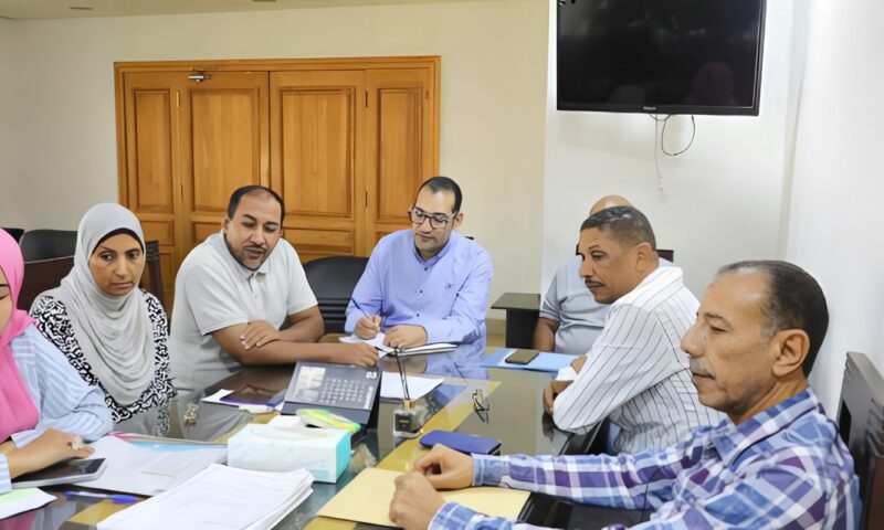 220 تظلمًا لتقنين البناء على أملاك الدولة بالبحر الأحمر.. اللجنة تنتهي من فحص 27 طلبًا