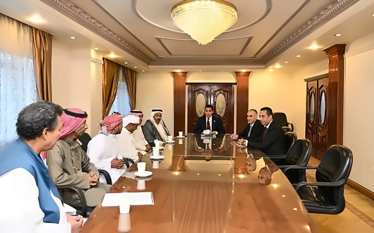 وزير الرياضة يكرم الفائزين بمهرجان ولي العهد السعودي بالطائف للهجن