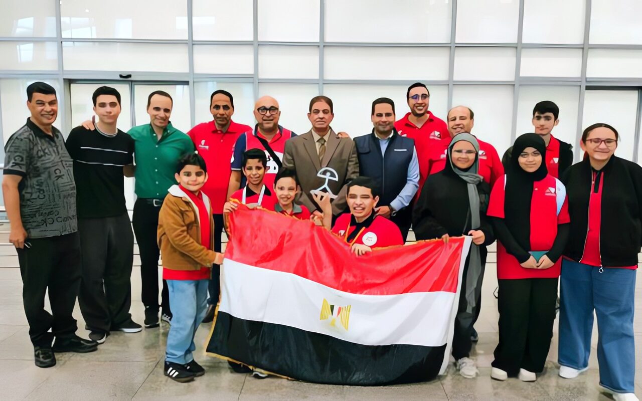 استقبال رسمي لبعثة منتخب مصر للشطرنج بعد حصد فضية وبرونزية ببطولة العالم للشباب والناشئين