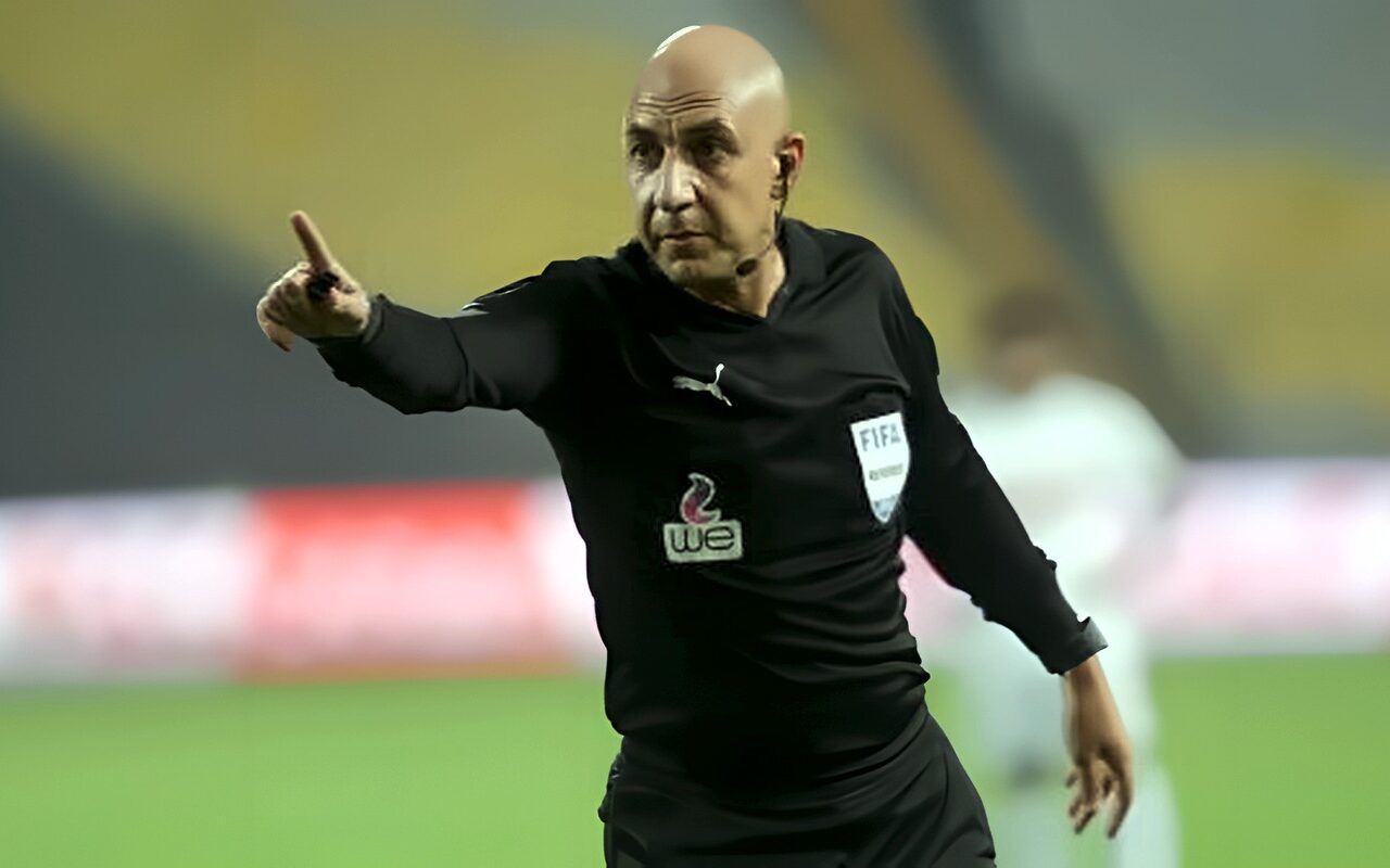 محمد عادل: كنت أتمنى إسناد مباراة القمة لطاقم تحكيم مصري