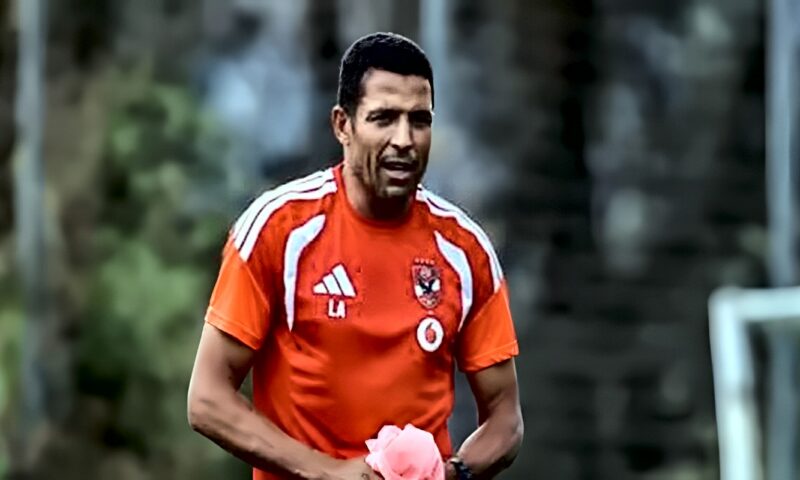 شوبير يكشف رسالة الأهلي لعموتة: لن تُحاسب على كأس عاصمة مصر.. والبطولات المهمة تنتظرك