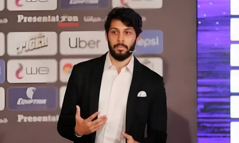 إعلامي: حسام الزناتي يقترب من تولي المسؤولية داخل الزمالك
