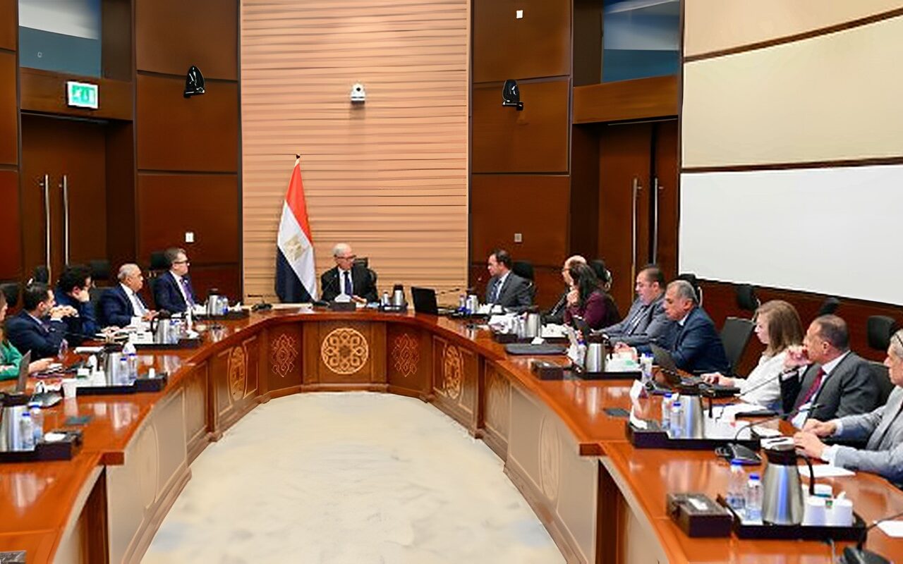 نائب رئيس الوزراء يستعرض الخطة التنفيذية لوثيقة سياسة ملكية الدولة 2026-2030