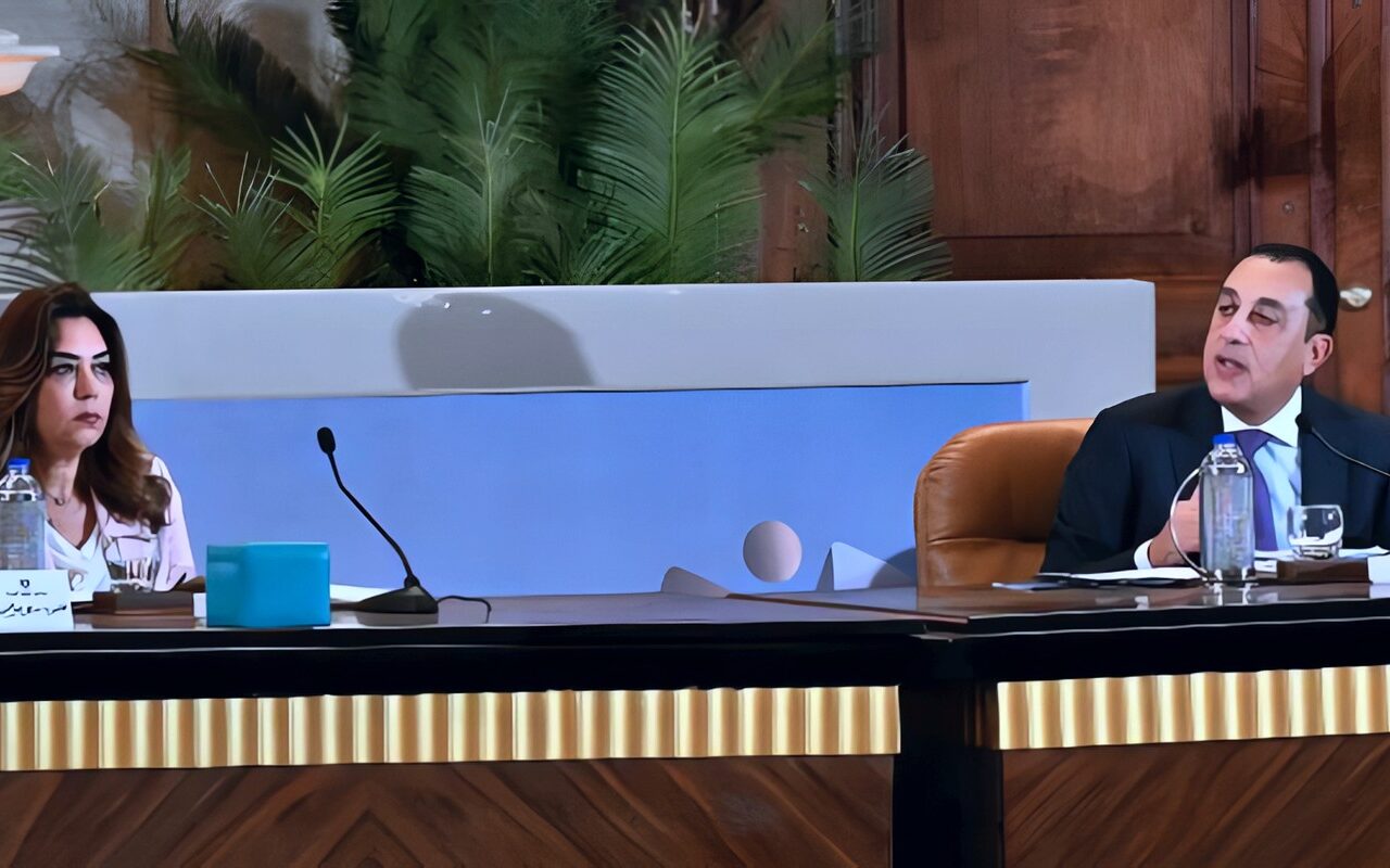 6 ملايين فرصة عمل و2.4 تريليون جنيه ضرائب .. «مدبولي» يكشف عوائد مشروعات طلعت مصطفى