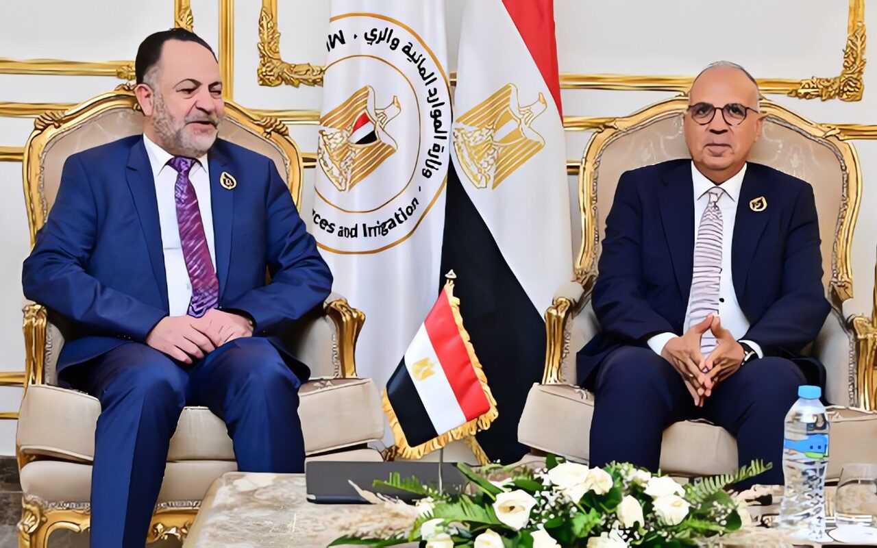 الدكتور سويلم يبحث مع رئيس سلطة المياه الفلسطينية التعاون في التدريب وبناء القدرات