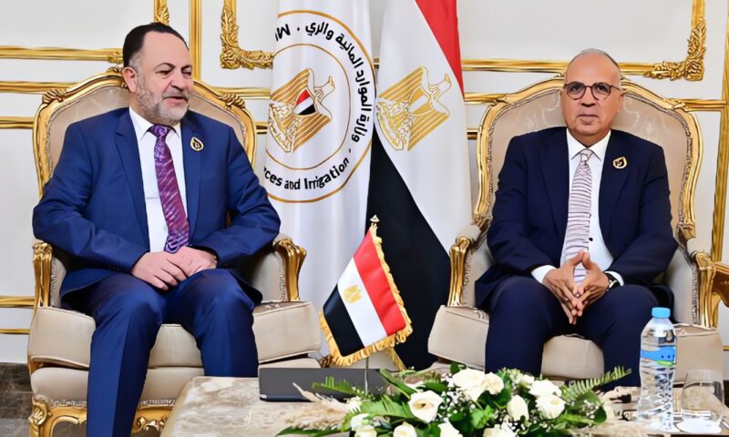 الدكتور سويلم يبحث مع رئيس سلطة المياه الفلسطينية التعاون في التدريب وبناء القدرات