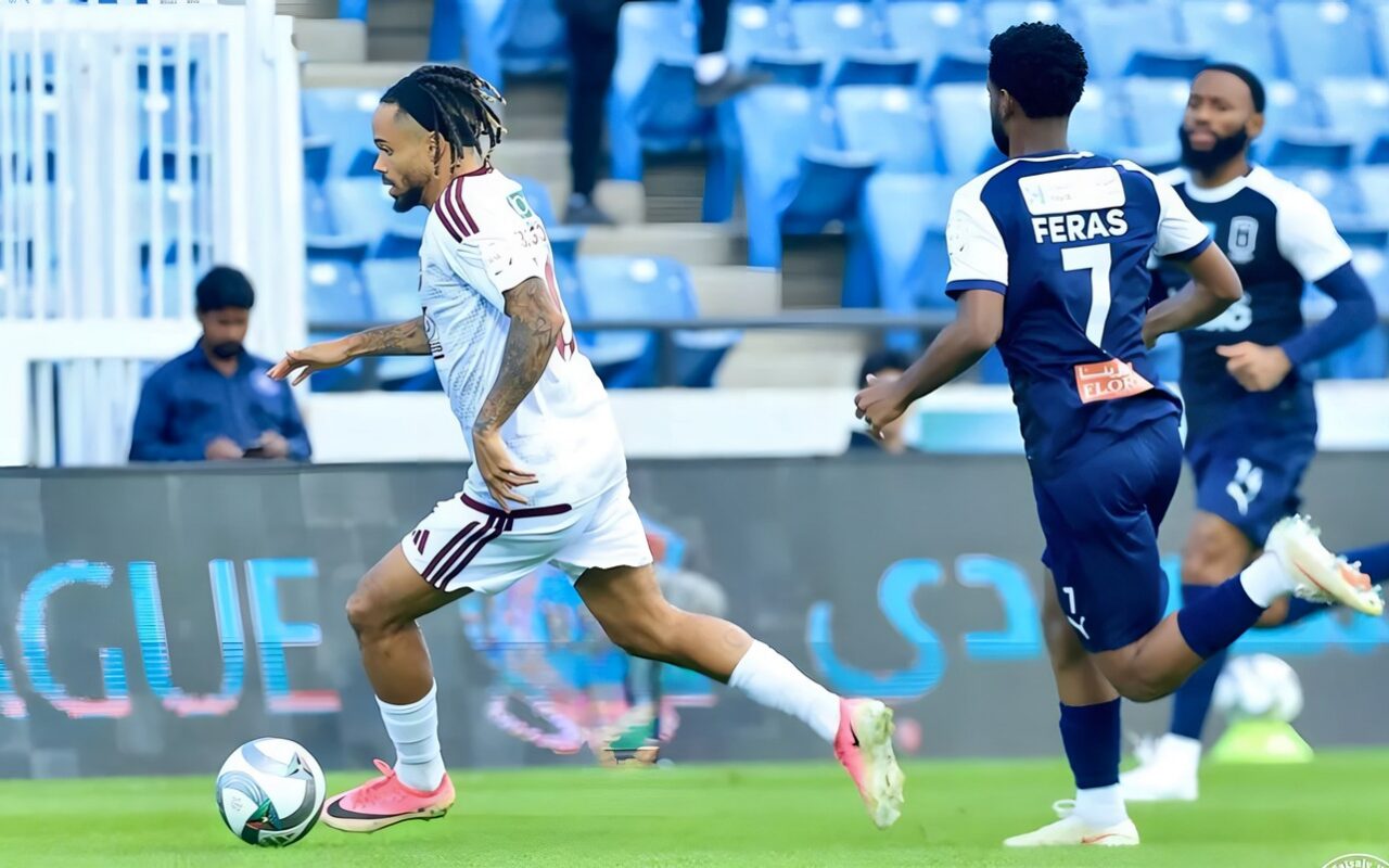 الفيصلي يعمّق جراح أبها ويفوز بهدف دون رد بالدوري السعودي (فيديو)