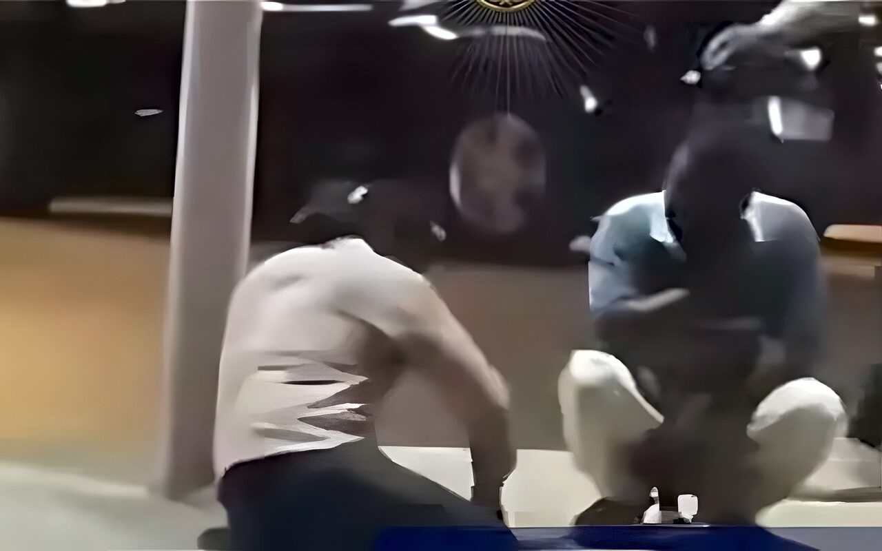 الأمن يكشف ملابسات اتهام 3 أشخاص بسرقة أسلاك أعمدة الإنارة بالمقطم