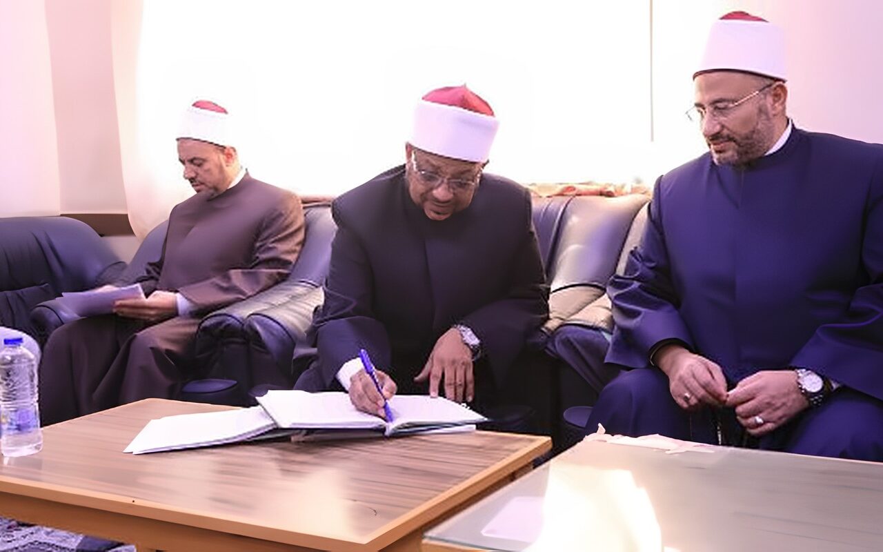 أمين البحوث الإسلامية: على المعلم أن يكون قريبًا من طلابه