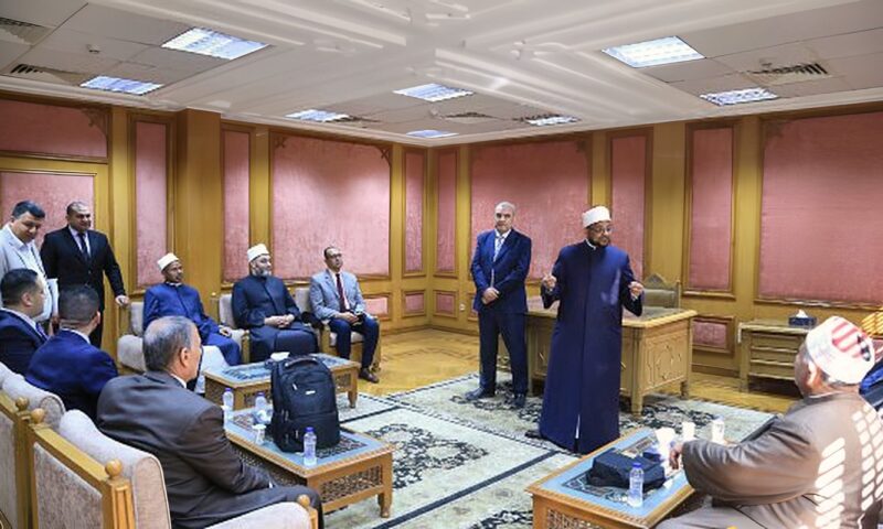 أمين البحوث الإسلامية يتفقَّد المرحلة الأخيرة لاختبارات الابتعاث الخارجي لشهر رمضان