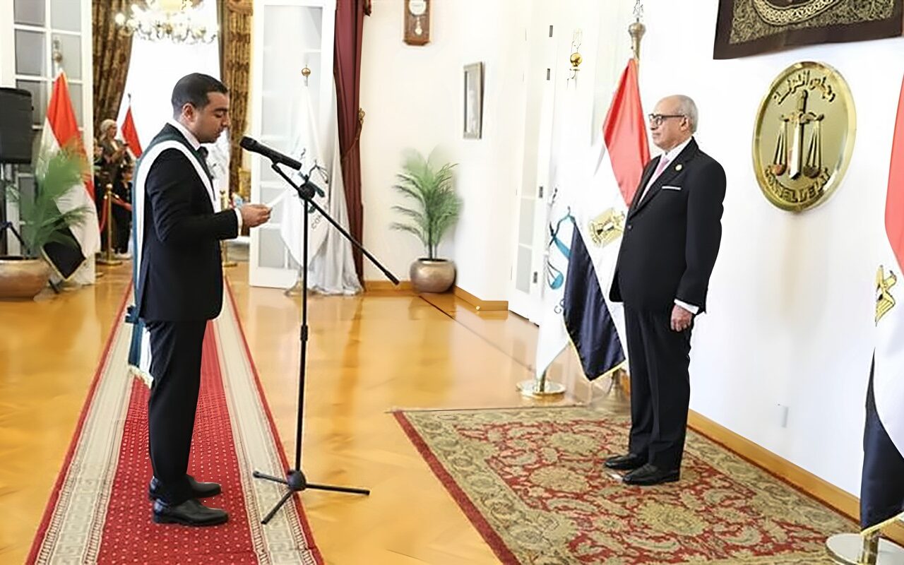 قضاة مجلس الدولة يؤدون اليمين القانونية (صور)