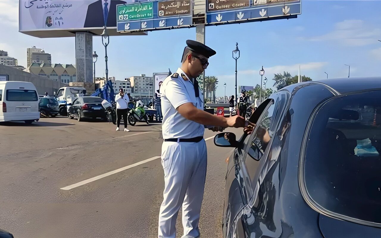 تحرير 106 آلاف مخالفة مرورية وفحص 1075 سائقا للكشف عن تعاطي المخدرات