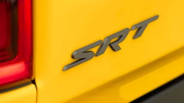 ماذا يعني شعار SRT الشهير على سيارات دودج ورام؟