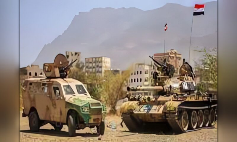 القوات المسلحة اليمنية: استهداف المطارات يفرض حصارًا على الشعب ويضرب مقدراته