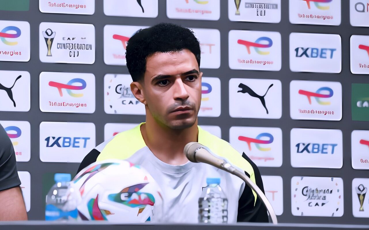 معتمد جمال يدرس توظيف عمر جابر فى وسط ملعب الزمالك لحل الأزمة الفنية