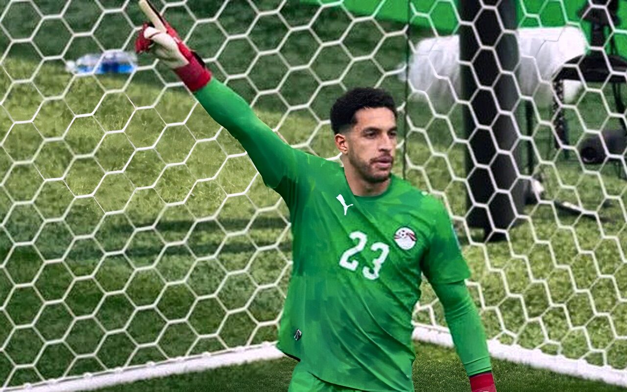 «عموتة» يستقر على مصطفى شوبير لحراسة مرمى الأهلي أمام الزمالك