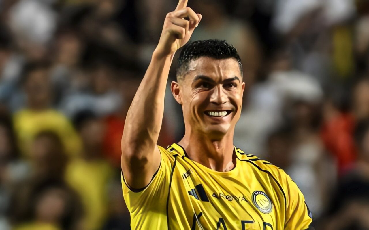 اتحاد الكرة البرتغالي يخاطب النصر لاستعادة كريستيانو رونالدو في توقف نوفمبر