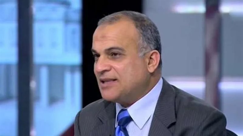 كيف يمكن إنهاء أزمة “الأحزاب الصفرية”؟ مستشار مركز الأهرام يجيب