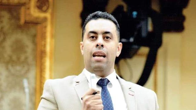 نائب: البرنامج الوطني للتحول الاقتصادي يجب أن يتضمن دعم الاستثمار بشكل مباشر