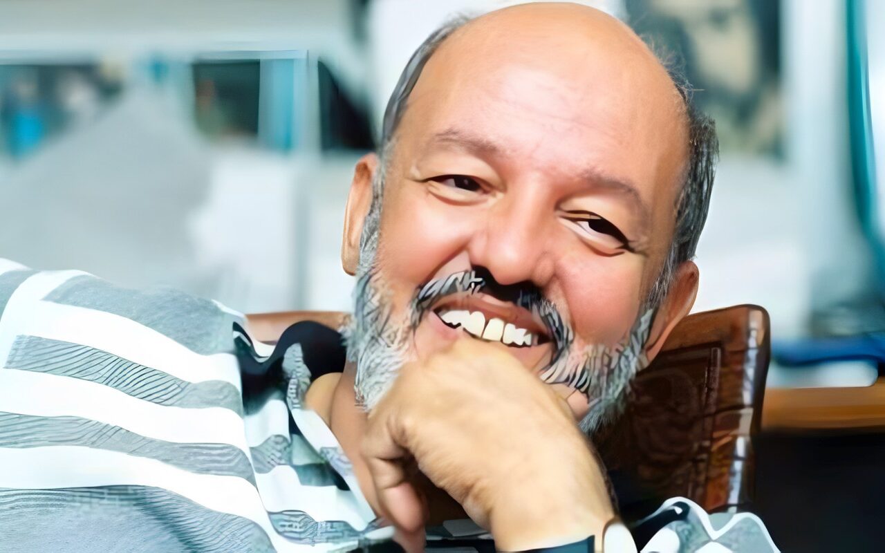 في ذكراه.. مشوار محمد خان الفني وحصوله على الجنسية المصرية