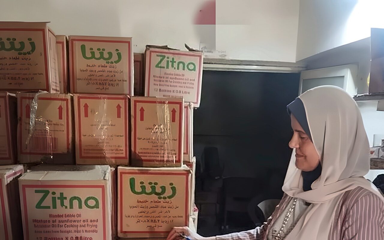 ضبط بدال تمويني استولى على 500 زجاجة زيت و250 كيلو سكر بالإسماعيلية