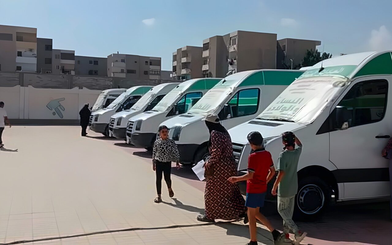 الكشف على 1522 مواطنًا خلال قافلة طبية بمدينة المستقبل في الإسماعيلية