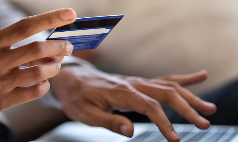 تجديد البطاقات البنكية 2026.. الشروط والإجراءات الرسمية وطريقة الاستبدال