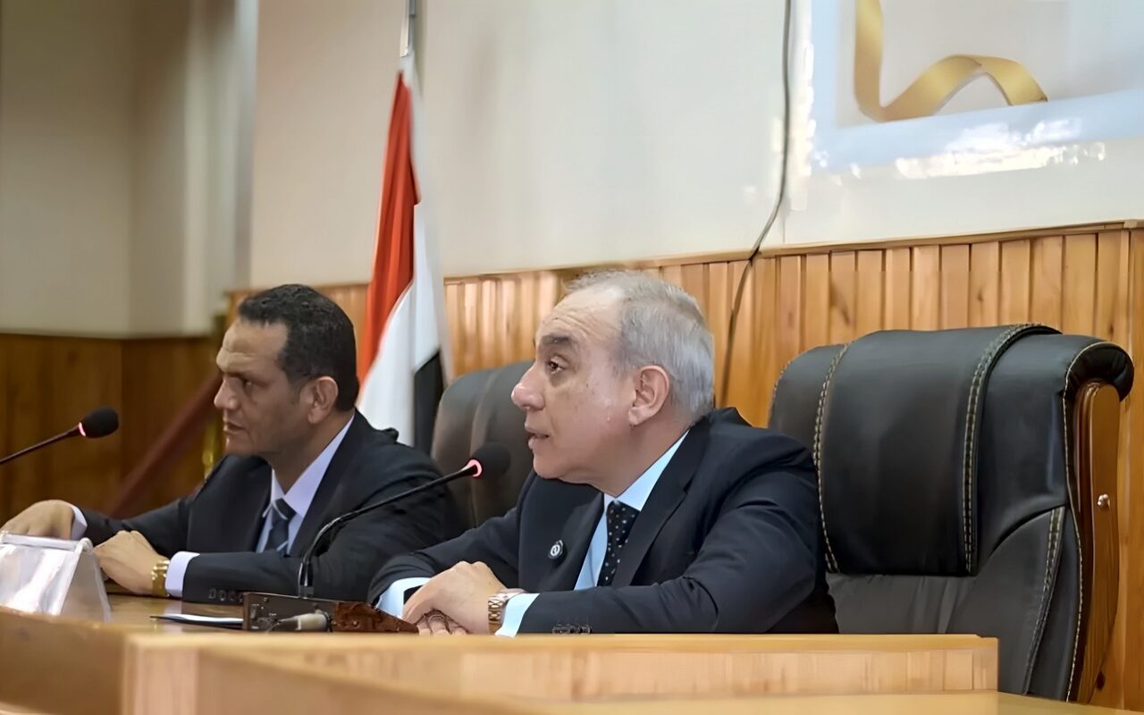 رئيس العامة للاستعلامات من جامعة الأزهر: بناء الوعي ومواجهة التضليل مسؤولية وطنية مشتركة