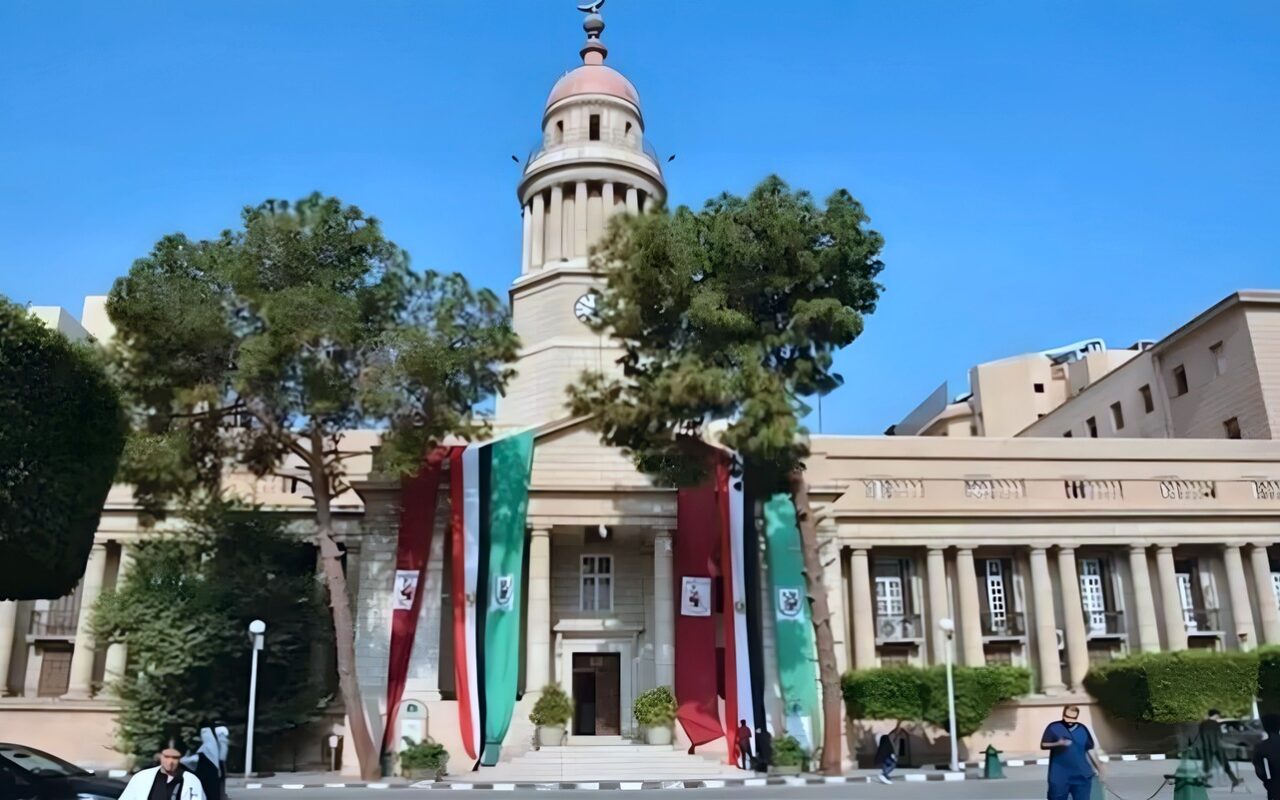“قصر العيني” يطلق مبادرة لتحويل أفكار الطلاب إلى مشاريع واقعية لخدمة المرضي