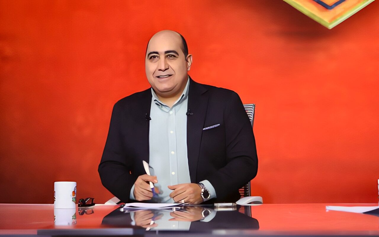 مهيب عبد الهادي: الأهلي يرفض إقالة عموتة ويتجه لإيقاف مستحقات اللاعبين