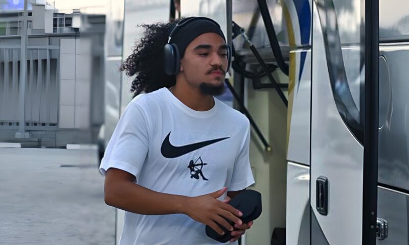 فحص طبي وأشعة لــ آدم كايد قبل مواجهة الزمالك والجيش الرواندي