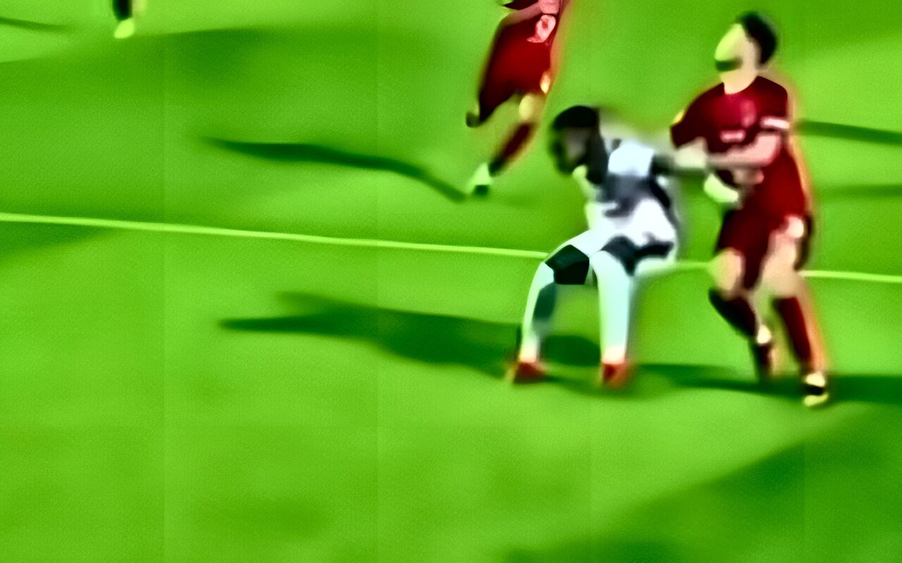 محمد عادل: الزمالك استحق ركلة جزاء أمام الأهلي بسبب دفع شيكوبانزا