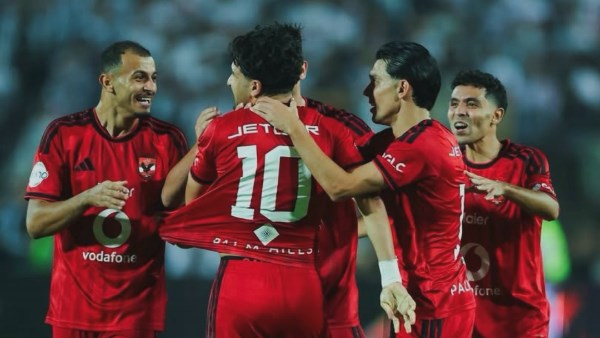 عمر الساعي يقتحم قائمة هدافي الأهلي.. وزيزو يفتتح سجله الإفريقي بالقميص الأحمر