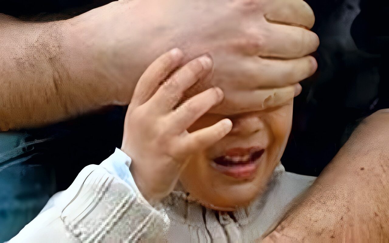 من لحظة لعب إلى محاولة استدراج.. القصة الكاملة لمحاولة خطف طفل في المرج