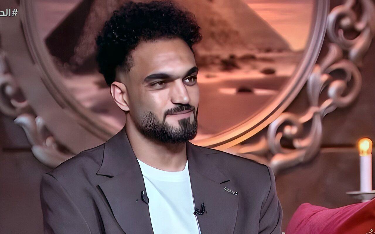 مصطفى زيكو يكشف دور موكوينا في تطوير مستواه
