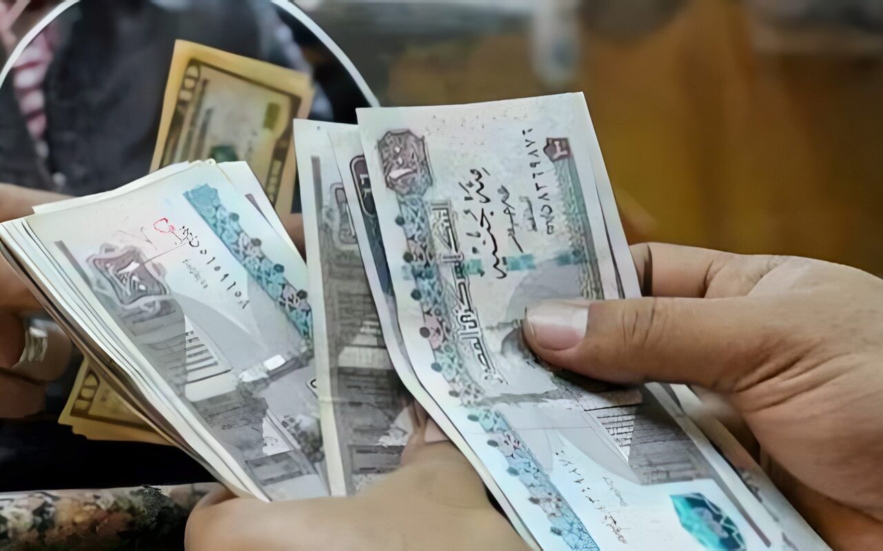 بعد تأجيل دعوى المنحة الاستثنائية.. ماذا يقول القانون عن زيادة المعاشات وموعد صرف العلاوة؟