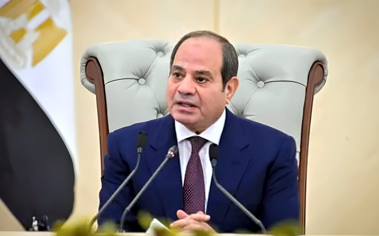 خبير اقتصادي: الرئيس السيسي التقى قيادات 60% من سكان الكوكب خلال 40 يومًا