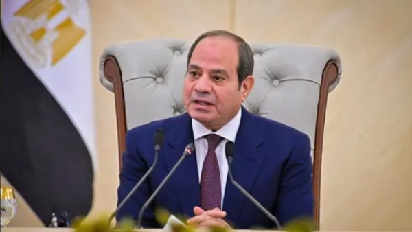 رسائل السيسي من الأكاديمية العسكرية.. مستقبل القيادة وأمن الخليج ورعاية أسر الشهداء الأبرز