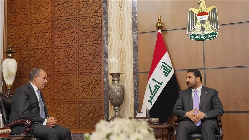 وزير الخارجية يلتقي رئيس الوزراء العراقي