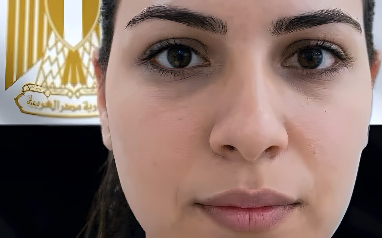 تفاصيل رحيل المضيفة المصرية عزة رمزي في هجوم مطار الرياض