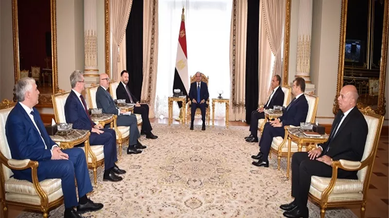 الممثل الاقتصادي الخاص لـ بوتين يؤكد للسيسي دفع مشروعات التعاون الاستراتيجي بين مصر وروسيا