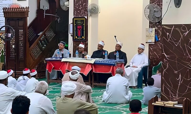 أوقاف البحر الأحمر تواصل الأسبوع الثقافي بمسجد حميضات الحديد لتعزيز الوعي الديني